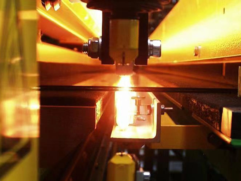 Tempered glass bending heater